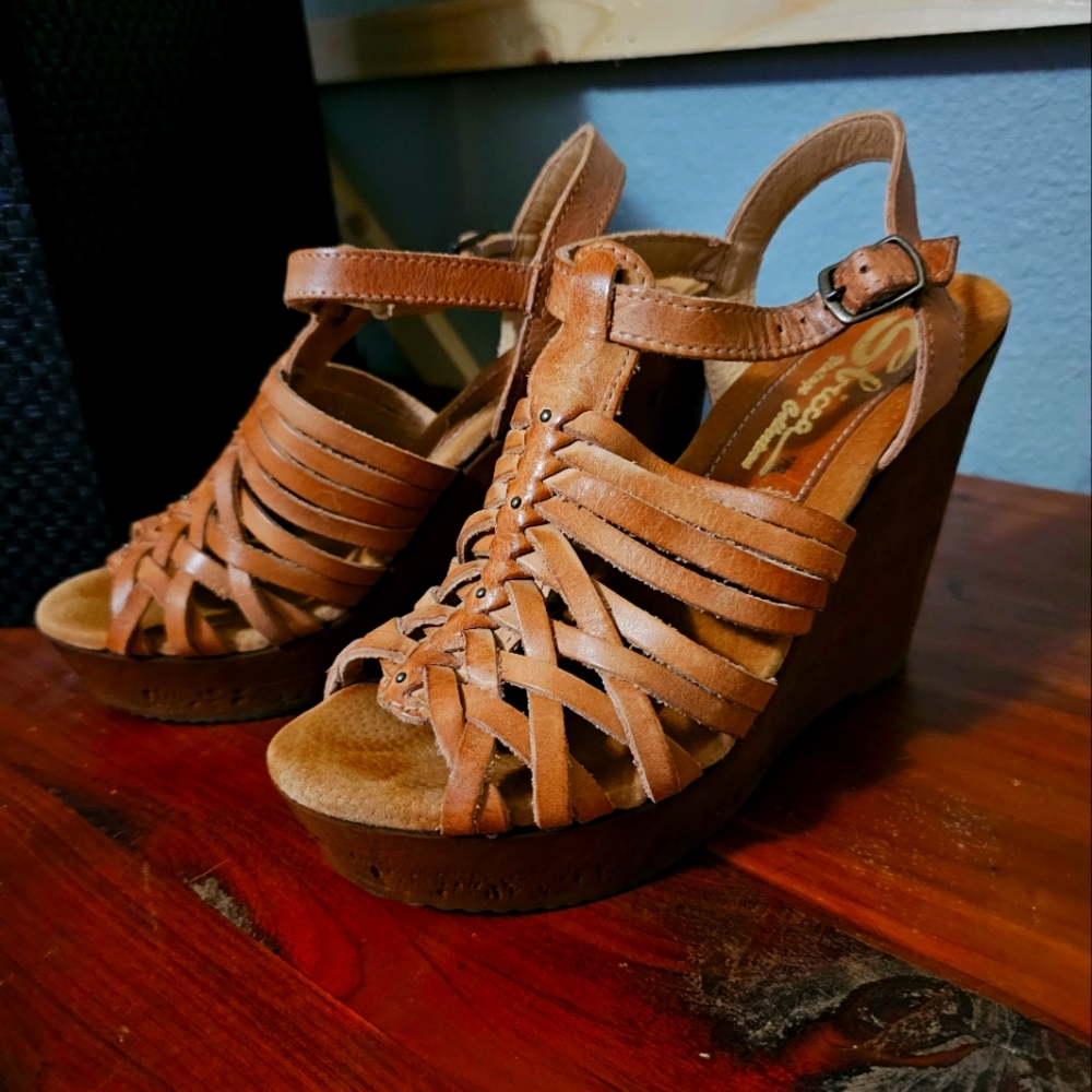Sbicca wedges